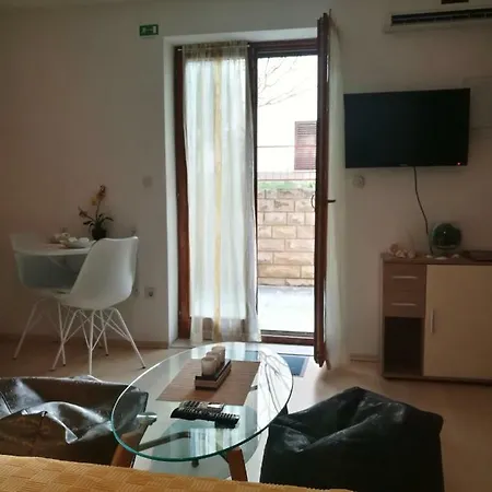 Bilonic Apartment *